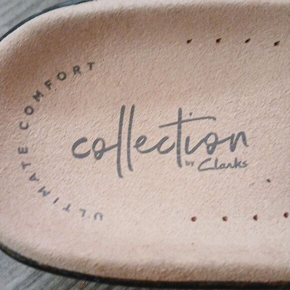 Collection by Clarks Lexi Qwin Yellow Leather Sandals Women’s Size 8N - Picture 6 of 7